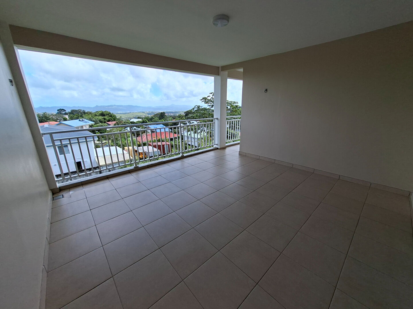 Appartement FORT DE FRANCE (97200) 3 pi&egrave;ces 90.13 m&sup2;