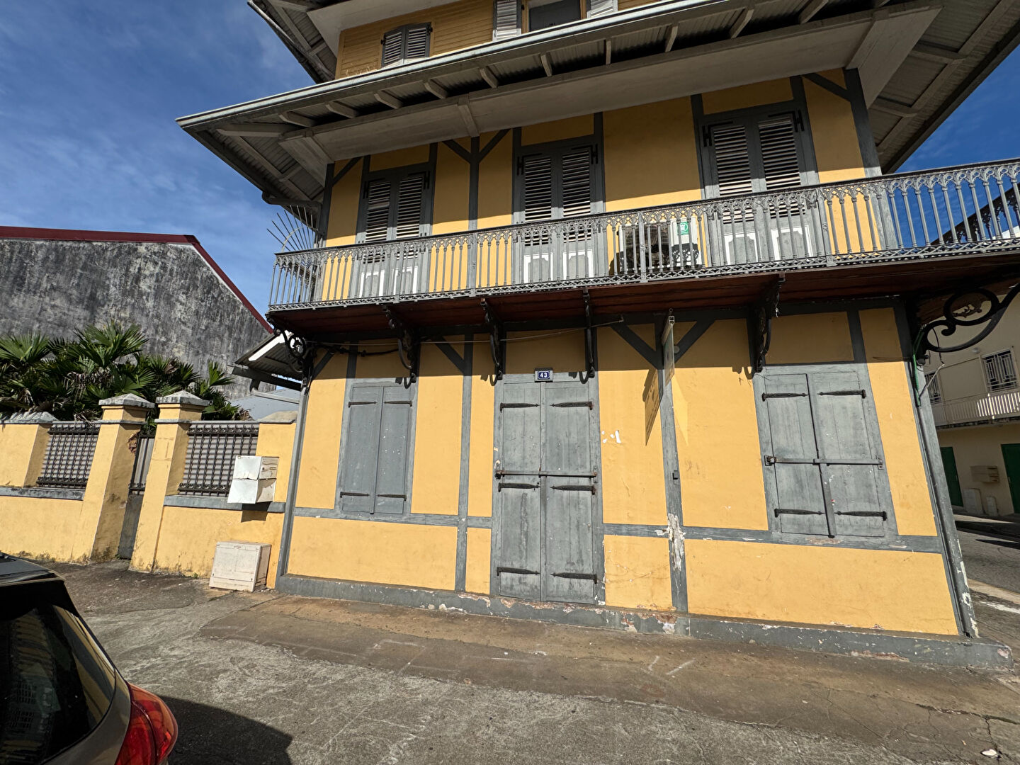 Immeuble CAYENNE (97300) 8 pièces 120.00 m²