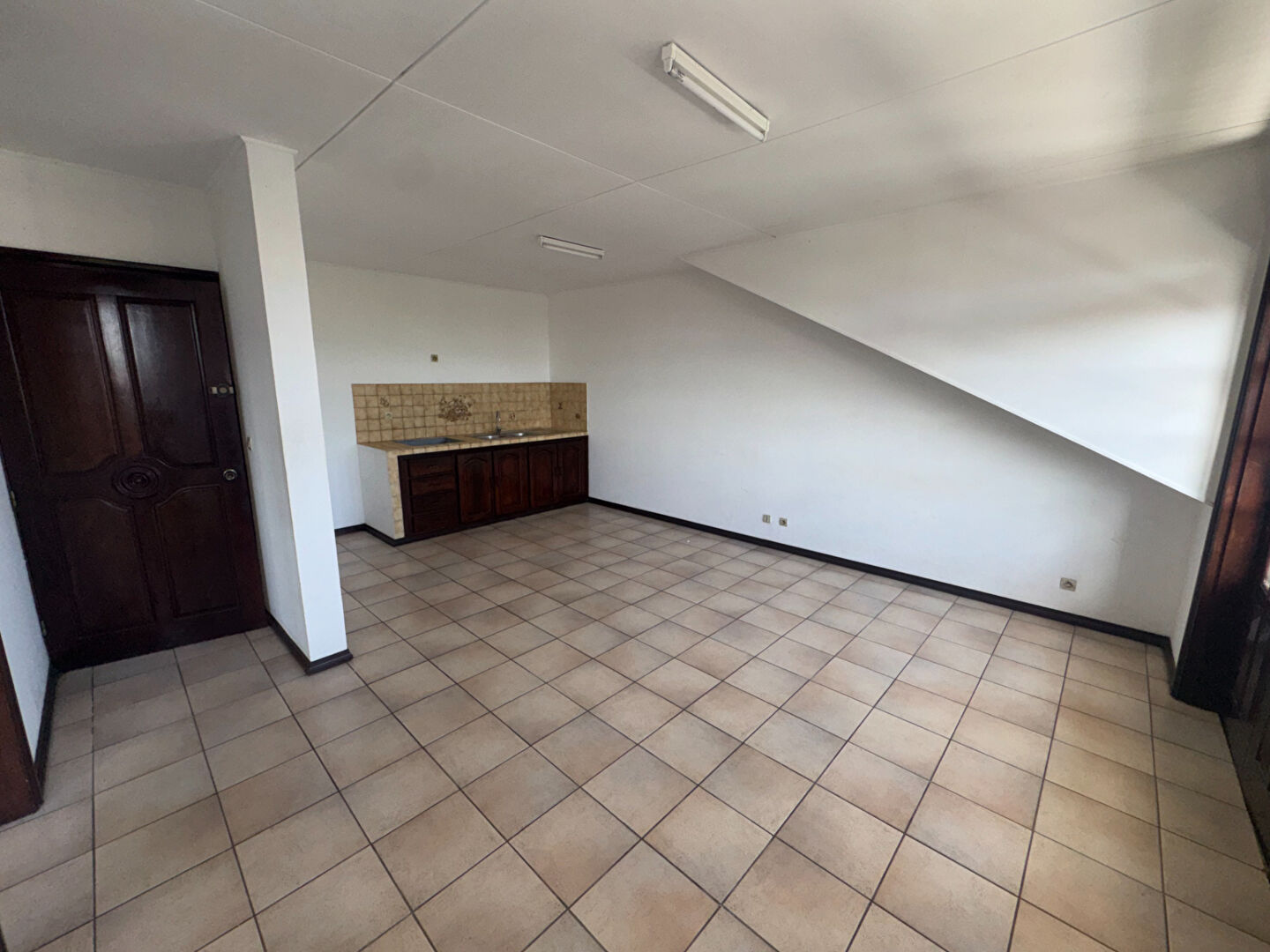 Appartement CAYENNE (97300) 2 pièces 56.60 m²