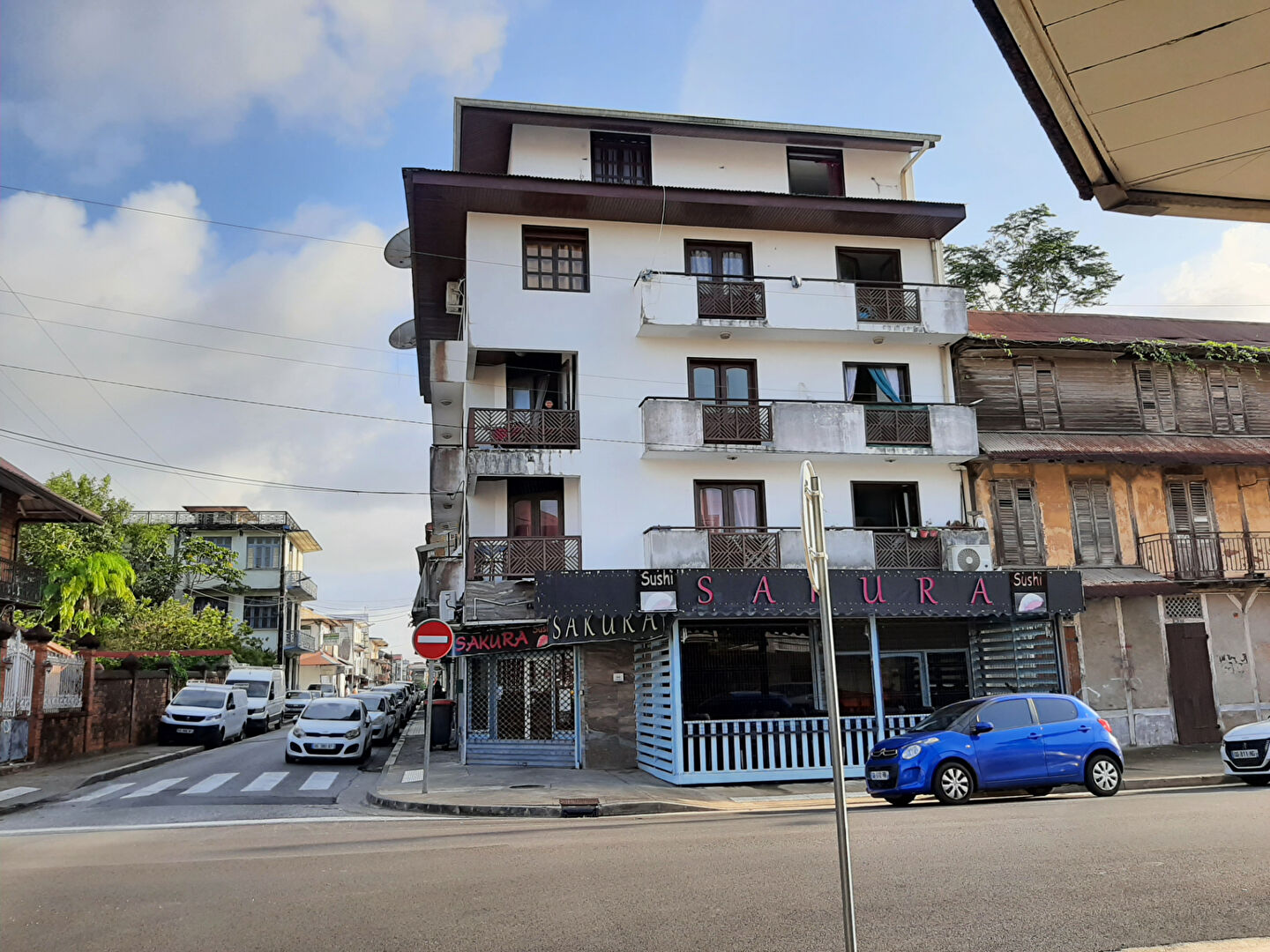 Immeuble CAYENNE (97300) 22 pi&egrave;ces 749.00 m&sup2;