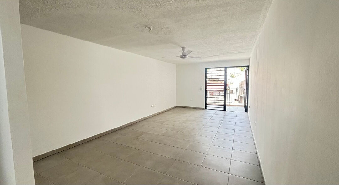 Appartement FORT DE FRANCE (97200) 1 pi&egrave;ce 30.95 m&sup2;