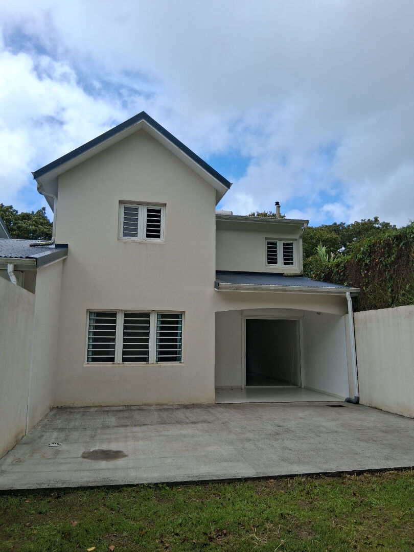 Maison SAINTE LUCE (97228) 4 pi&egrave;ces 98.07 m&sup2;
