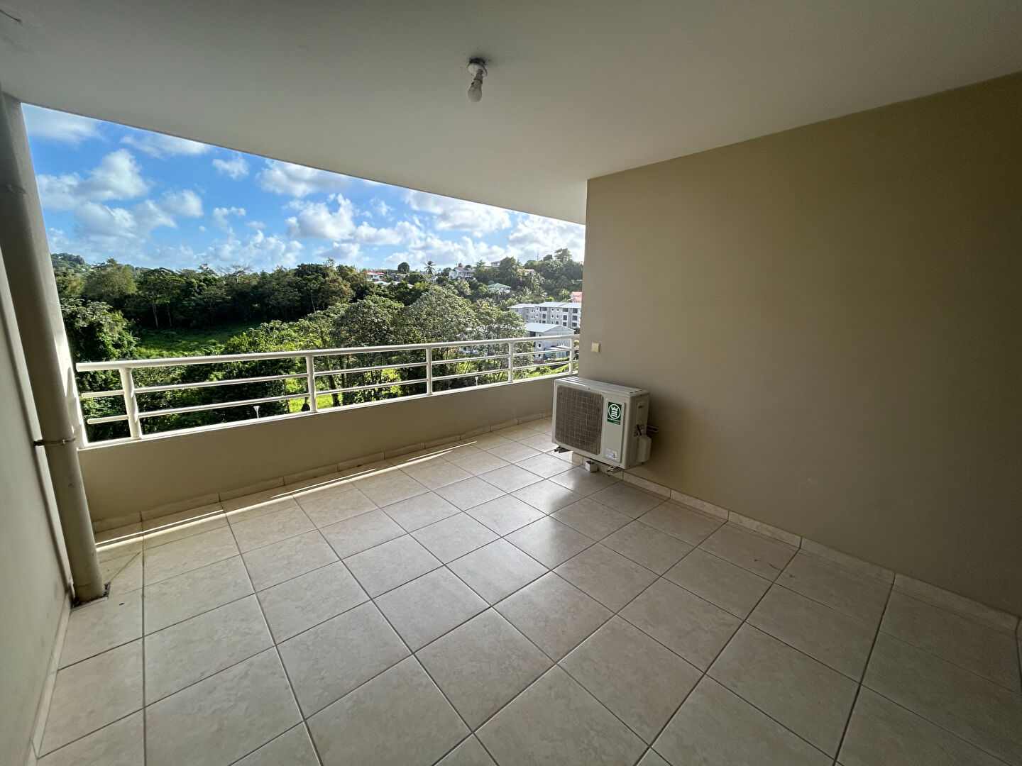 Appartement DUCOS (97224) 3 pi&egrave;ces 64.88 m&sup2;