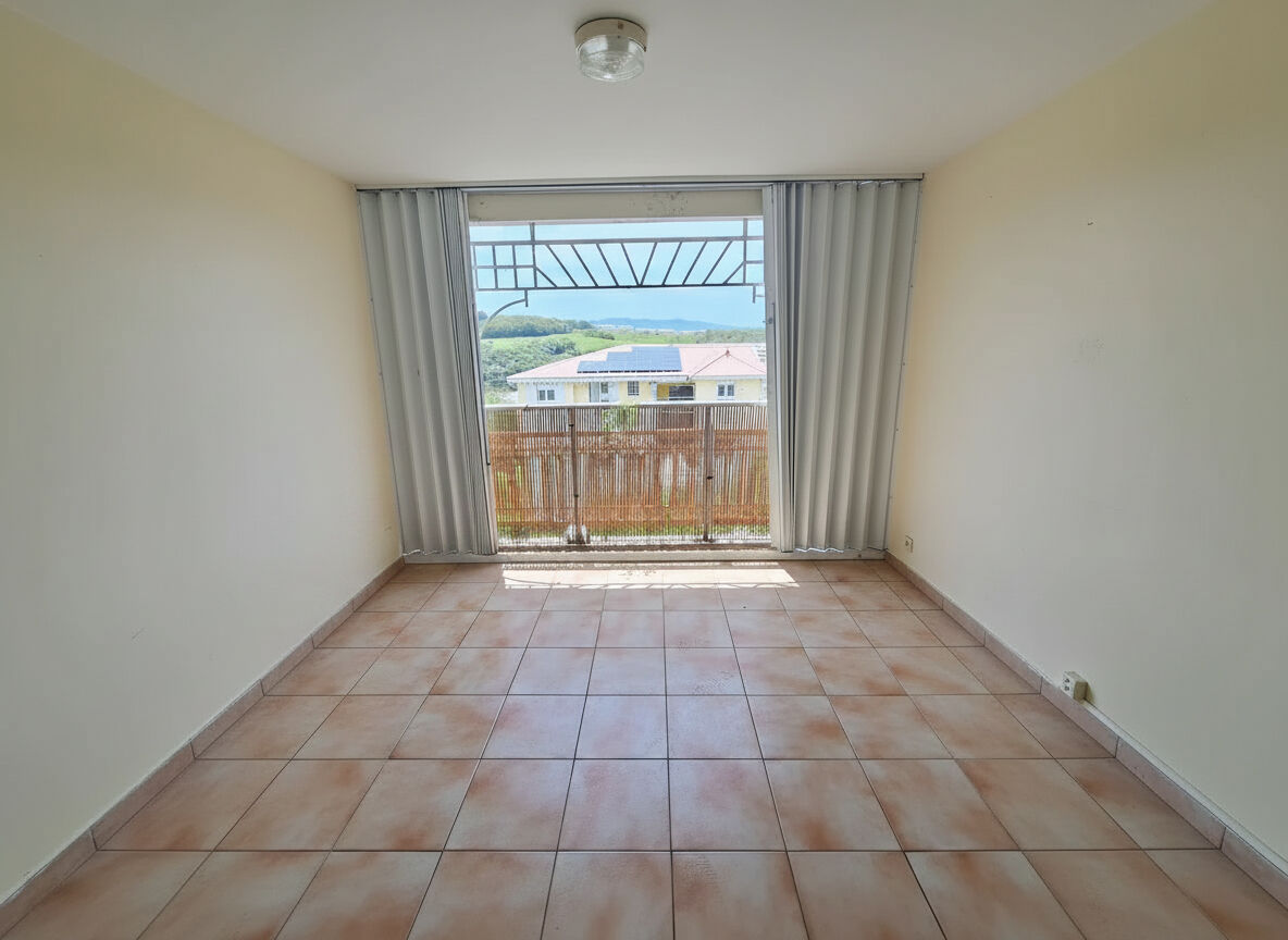 Appartement FORT DE FRANCE (97200) 2 pi&egrave;ces 44.00 m&sup2;