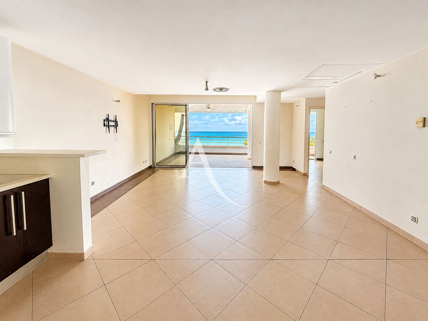 Appartement FORT DE FRANCE (97200) 3 pi&egrave;ces 72.00 m&sup2;