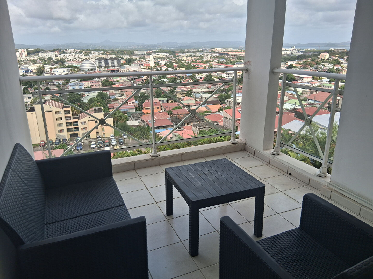 Appartement FORT DE FRANCE (97200) 2 pi&egrave;ces 46.92 m&sup2;