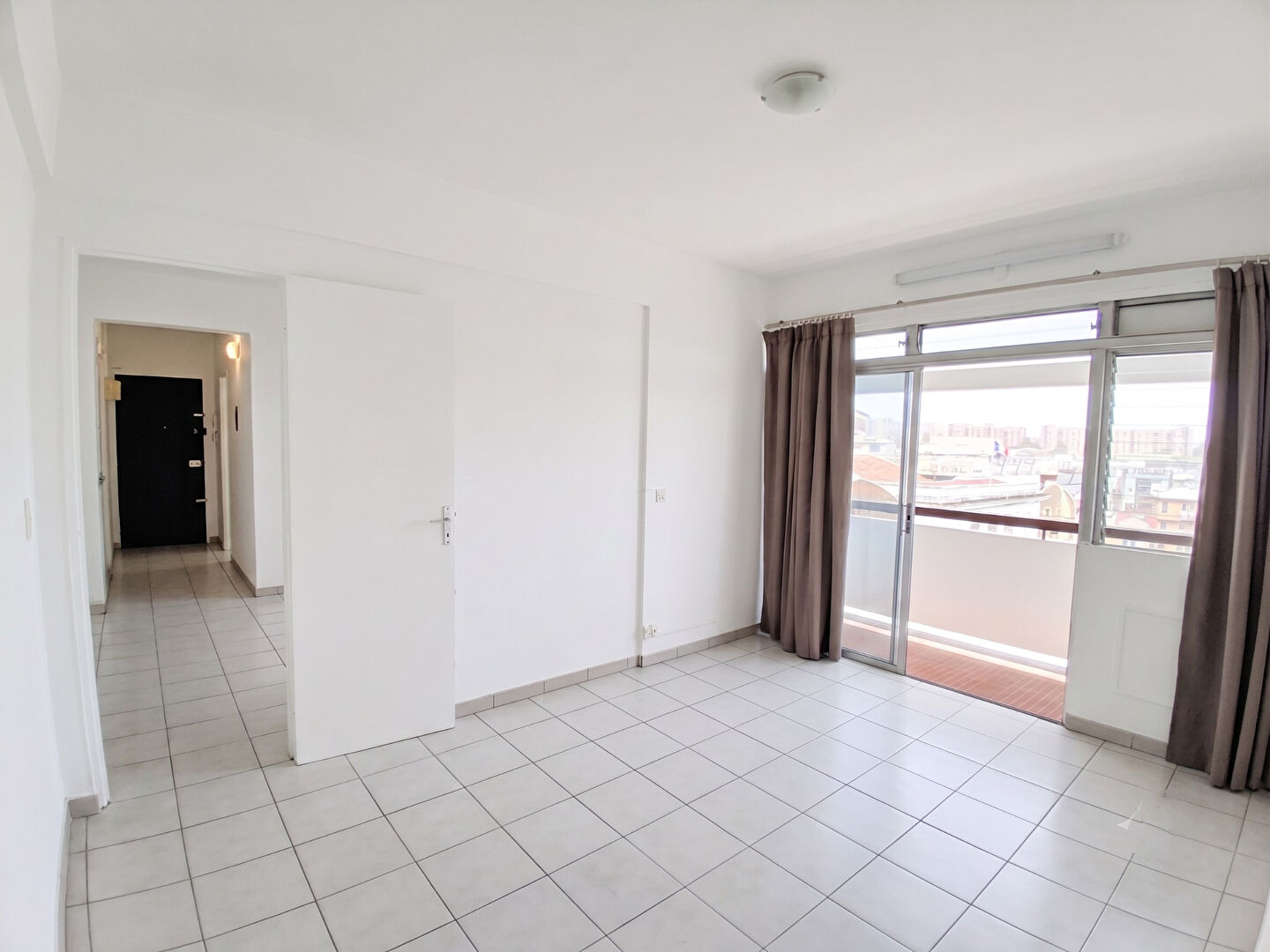 Appartement FORT DE FRANCE (97200) 2 pi&egrave;ces 55.18 m&sup2;