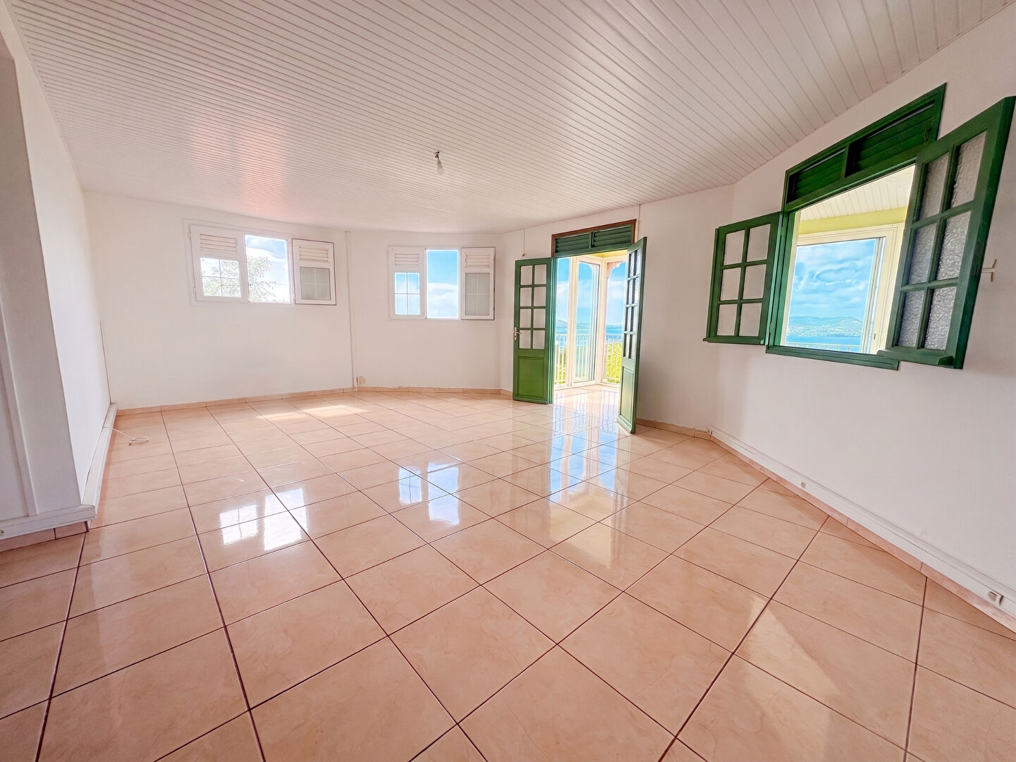 Appartement LE ROBERT (97231) 3 pi&egrave;ces 87.56 m&sup2;