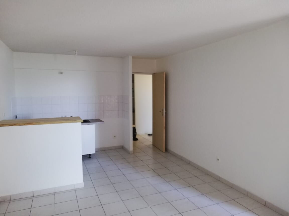 Appartement FORT DE FRANCE (97200) 2 pi&egrave;ces 46.92 m&sup2;
