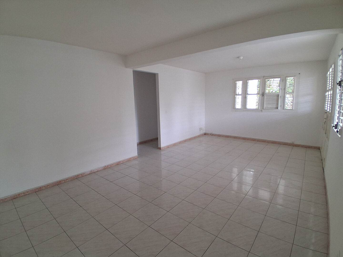 Appartement FORT DE FRANCE (97234) 4 pi&egrave;ces 104.18 m&sup2;