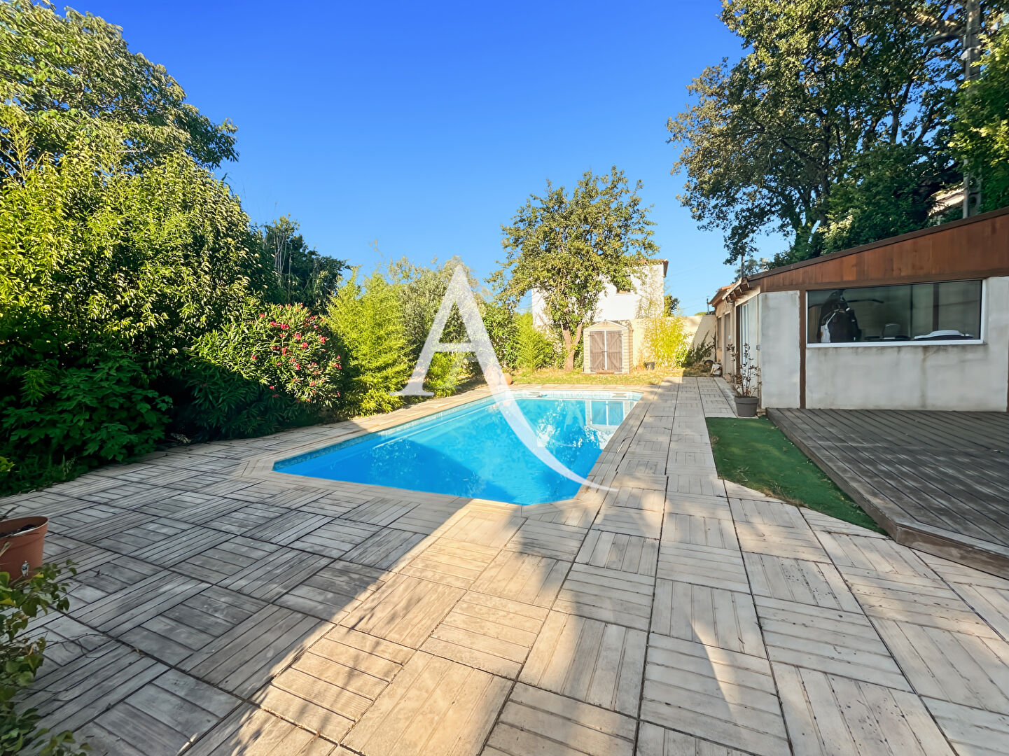 Villa MARSEILLE (13011) 5 pièces 121.00 m²