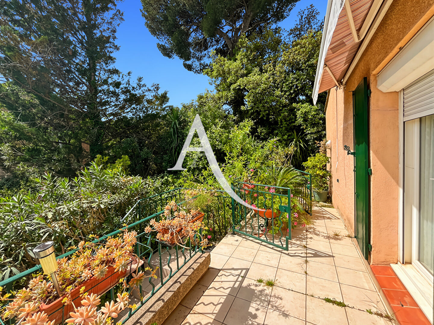 Maison MARSEILLE (13013) 4 pièces 98.00 m²