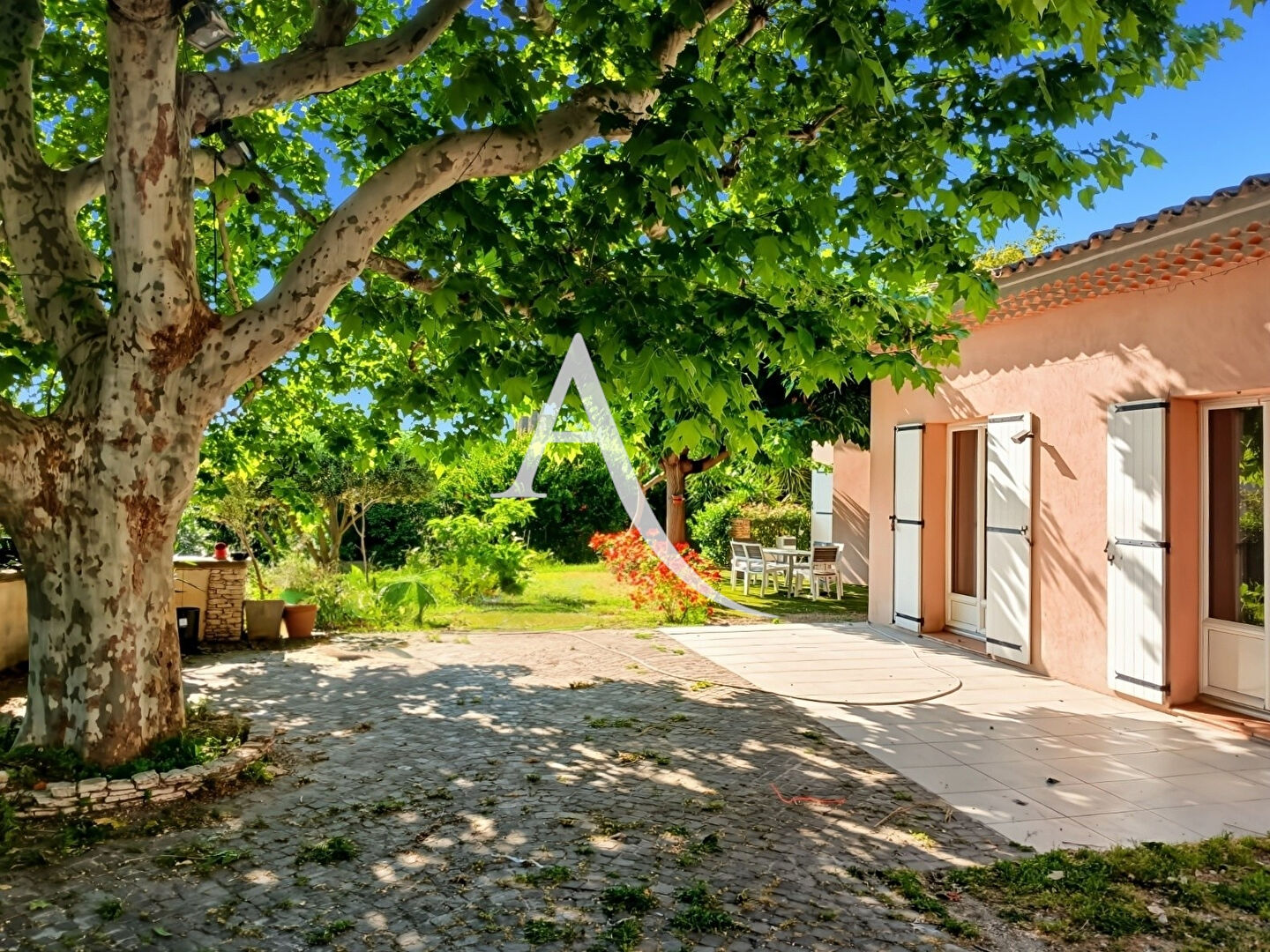Maison MARSEILLE (13014) 7 pièces 160.00 m²